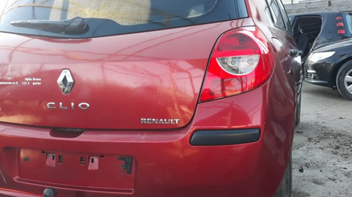 Luneta Renault Clio 3