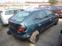 Luneta Renault Megane din 1998