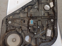 Macara completa cu motoras stanga spate Kia Sportage 1.7 crdi 2017 2018 original din dezmembrări