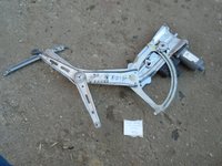 Macara Dreapta Fata Electrica Opel Zafira B DIN 2006