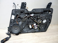 Macara electrica cu panou si motoras dreapta fata VW Golf 6, 2TDI Hatchback 2009 cod 5K2837730M, 1K0959701AM