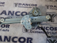 MACARA ELECTRICA DREAPTA SPATE DACIA DUSTER AN 2014 8200733832