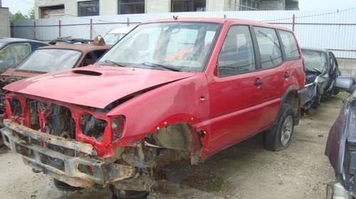 Macara electrica Nissan Terrano 2 motor 2.7TD an 2004