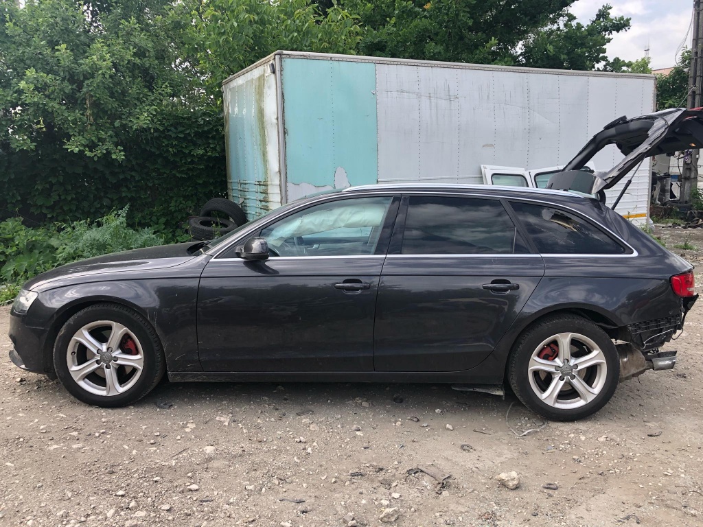 Macara geam dreapta fata Audi A4 B8 2013