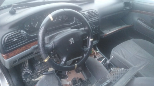 Macara geam dreapta fata Peugeot 406 2000 Sedan 2.0 HDI