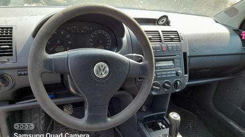 Macara geam dreapta fata Volkswagen Polo 9N 2007 hatchback 1.2 benzina