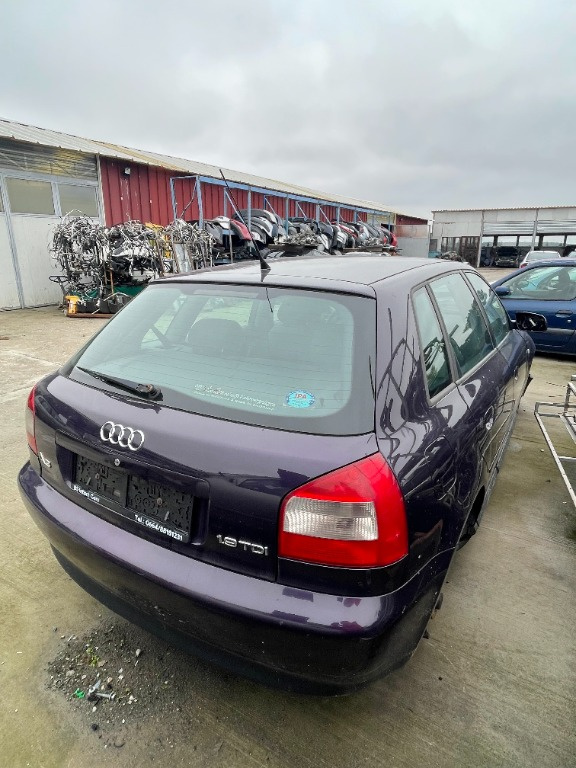 Macara geam dreapta spate Audi A3 8L 2000 HATCHBAC