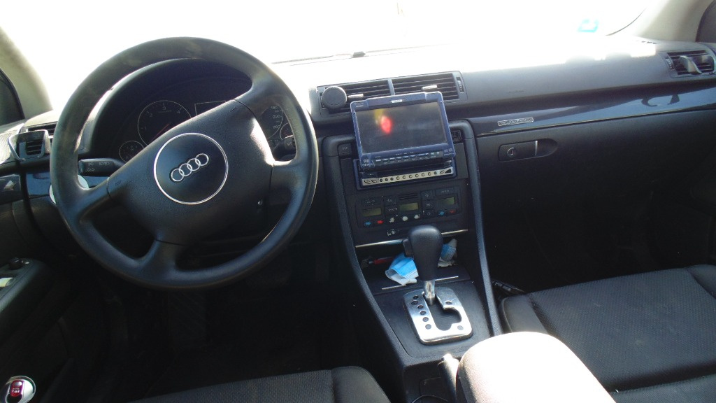 Macara geam dreapta spate Audi A4 B6 200