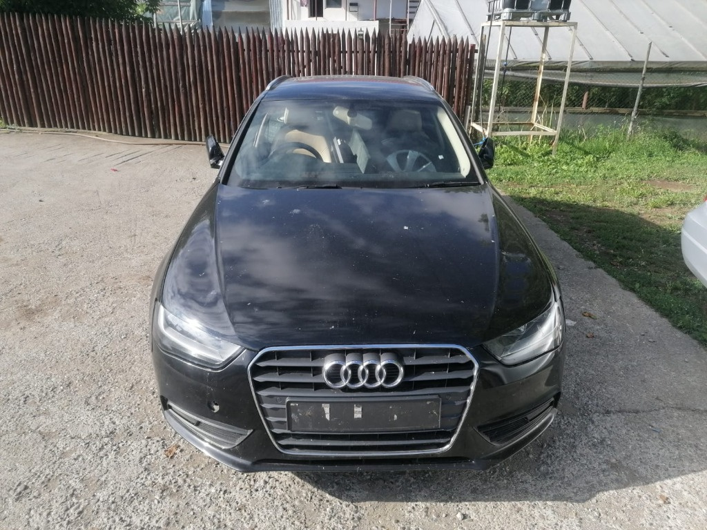 Macara geam dreapta spate Audi A4 B8 2015 Combi 2.0 TDI