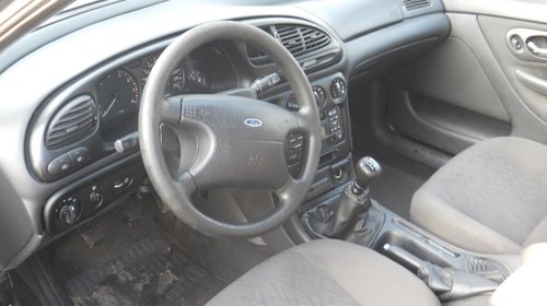 Macara geam dreapta spate Ford Mondeo 2001 BERLINA 1.8