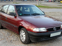 Macara geam dreapta spate Opel Astra F 2000 Hatchback 1.6 Benzina
