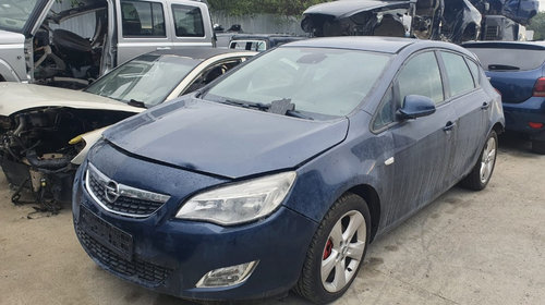 Macara geam dreapta spate Opel Astra J 2011 h