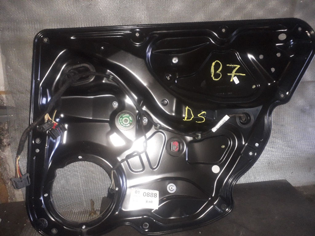 Macara Geam Dreapta Spate Passat B7 comb