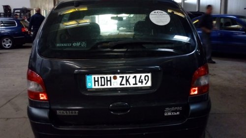 Macara geam dreapta spate Renault Scenic 2002 Limuzina 1.6 (16 valve)