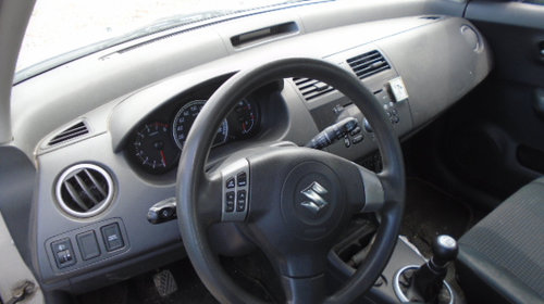 Macara geam dreapta spate Suzuki Swift 2007 Hatchback 1.3