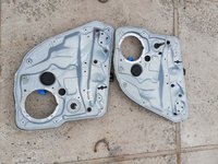 Macara geam manuala stanga spate Vw Golf 4 combi