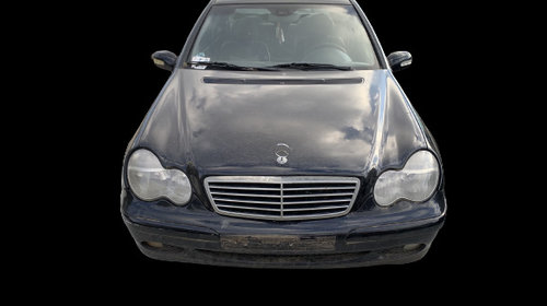Macara geam spate dreapta electrica Mercedes-Benz C-Class W203/S203/CL203 [2000 - 2004] Sedan 4-usi C 200 CDI AT (122 hp)