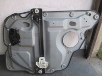 Macara geam spate stanga/dreapta Volkswagen Touran 2008 1.9 Diesel Cod Motor BXE 105 CP