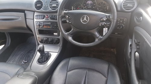 Macara geam stanga fata Mercedes CLK C209 2003 coupe 2.7 cdi
