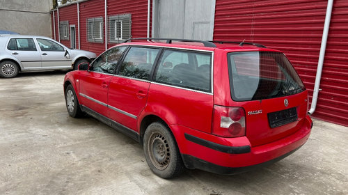 Macara geam stanga fata Volkswagen Passat B5 2003 VARIANT 1.9 TDI