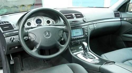 Macara geam stanga spate Mercedes E-CLASS W211 2003 E270 2.7 CDI