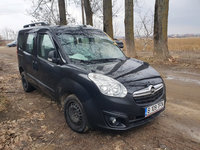Macara geam stanga spate Opel Combo 2018 5 locuri 1.4