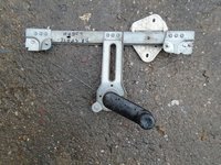 Macara manuala dr spate dacia logan mcv cod 118491arm