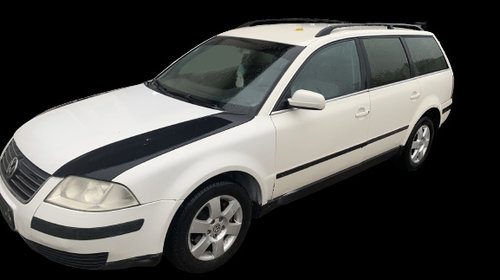 Macara manuala geam spate dreapta Volkswagen VW Passat B5.5 [facelift] [2000 - 2005] wagon 1.9 TDI MT (101 hp)