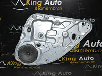 MACARA MANUALA USA DREAPTA SPATE FORD FOCUS 2 BREAK 2006 1.6 TDCI 109 CP COD MOTOR G8DB