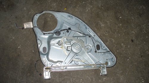 Macara portiera spate dreapta Ford Focus brea