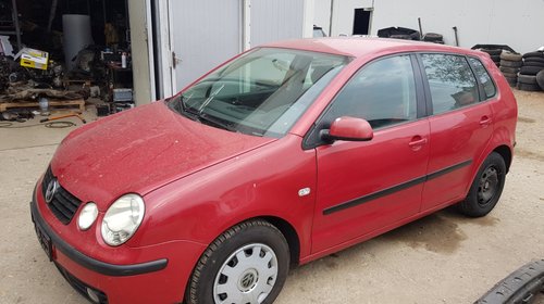 Macara stanga fata Volkswagen Polo 2003