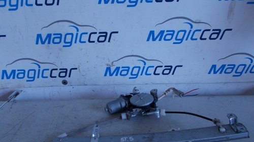 Macara usa Honda Jazz (2002 - 2008)