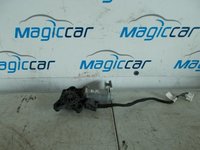 Macara usa Mercedes C220  - A2208204542 (2001 - 2007)