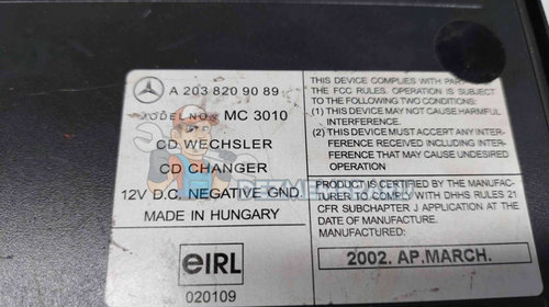 Magazie CD Mercedes Clasa C (W203) [Fabr 2000-2007] A2038209083