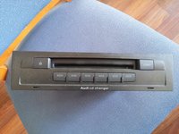 Magazie CD-uri/ CD Changer Audi Q7 2008