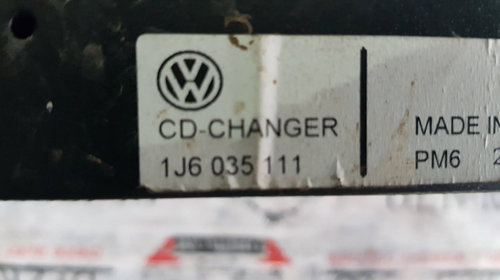Magazie CD-uri VW Bora cod piesa : 1J6035111