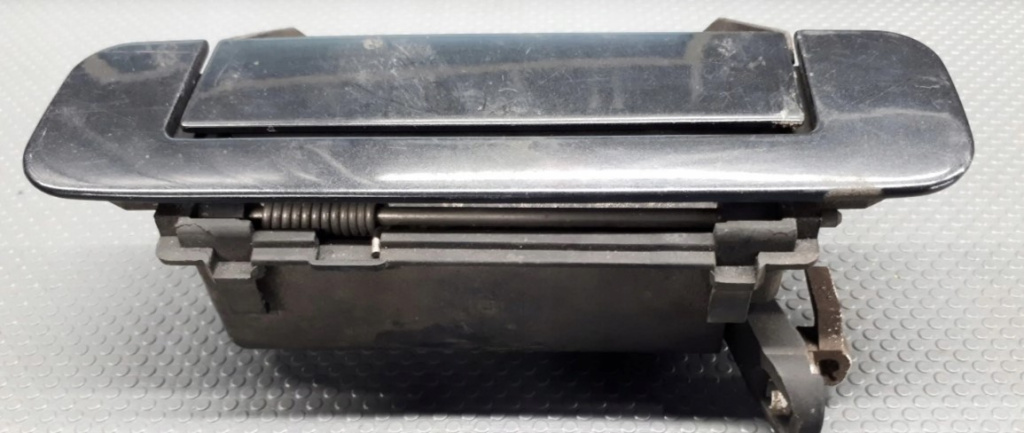 Maner e terior dreapta spate Audi A4 B5 4A0839206F
