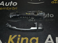 MANER EXTERIOR USA DREAPTA SPATE RENAULT LAGUNA 2 2002 1.9 DCI 88 KW 120 CP COD MOTOR F9Q-750