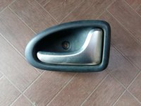 Maner interior dreapta fata spate RENAULT MEGANE 1 1995 1996 1997 1998 1999 2000 2001 2002 COD 8200028995