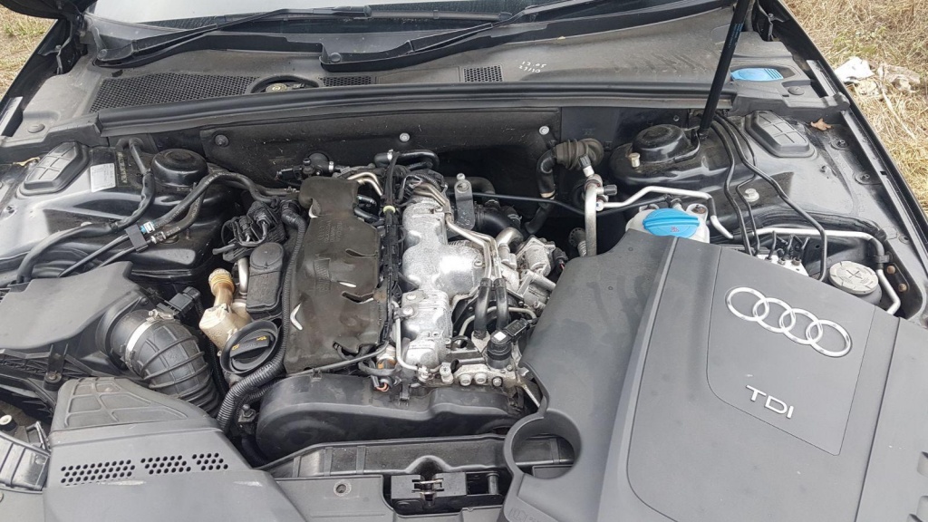 Maner usa dreapta fata Audi A4 B8 2010 c