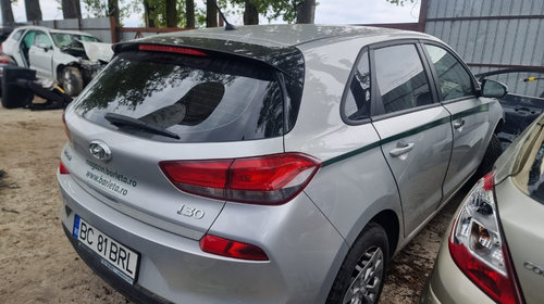 Maner usa dreapta fata Hyundai i30 2018 Hatchback 1.4 benzina