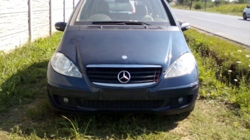 Maner usa dreapta fata Mercedes A-CLASS W169 2006 Hatchback 1.5