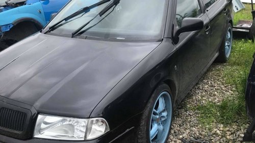 Maner usa dreapta fata Skoda Octavia 2007 BER