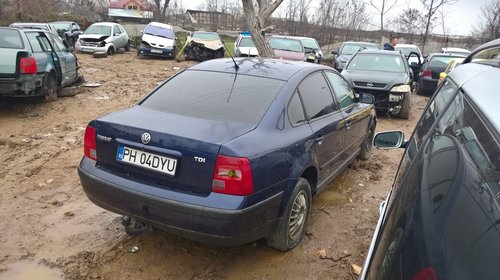 Maner usa dreapta fata VW Passat B5 2001 sedane 1.9 tdi