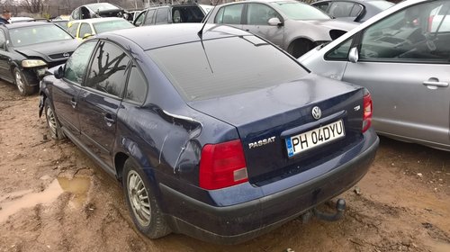 Maner usa dreapta fata VW Passat B5 2001 sedane 1.9 tdi