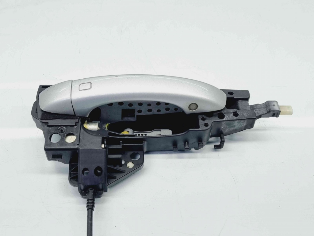 Maner usa dreapta spate Audi A8 D4 (4H2,