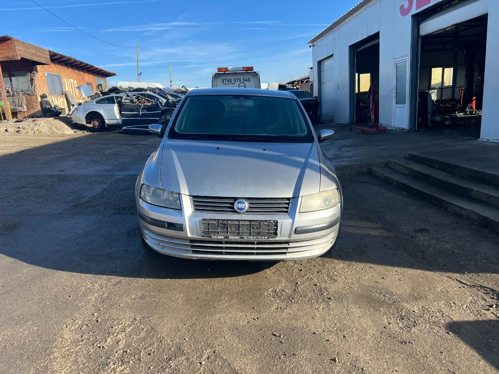 Maner usa dreapta spate Fiat Stilo 2003 Hatchback 