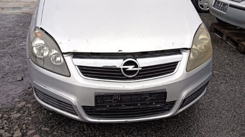 Maner usa dreapta spate Opel Zafira B 2007 MONOVOLUM 1.9 CDTI