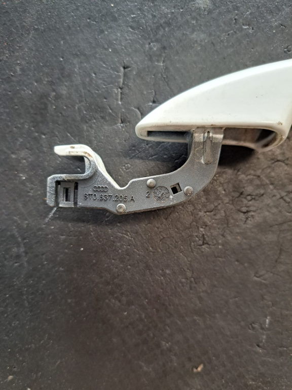 Maner usa exterioara spate dreapta AUDI 
