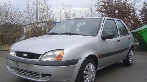 Maner usa exterior dreapta fata Ford Fiesta model 2000-2002